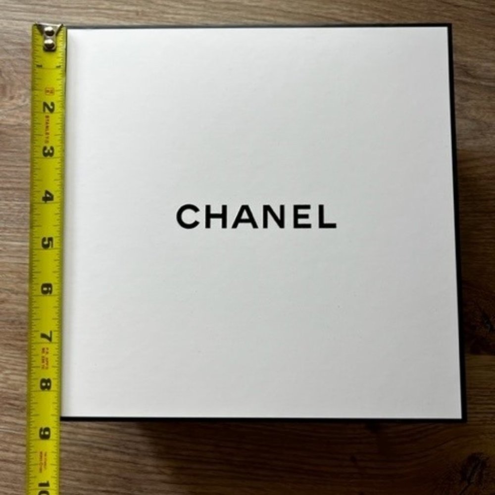 Chanel Box